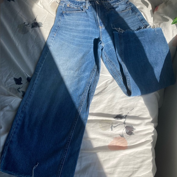 GARAGE Wide-leg Raw-edge Jeans - Picture 6 of 10